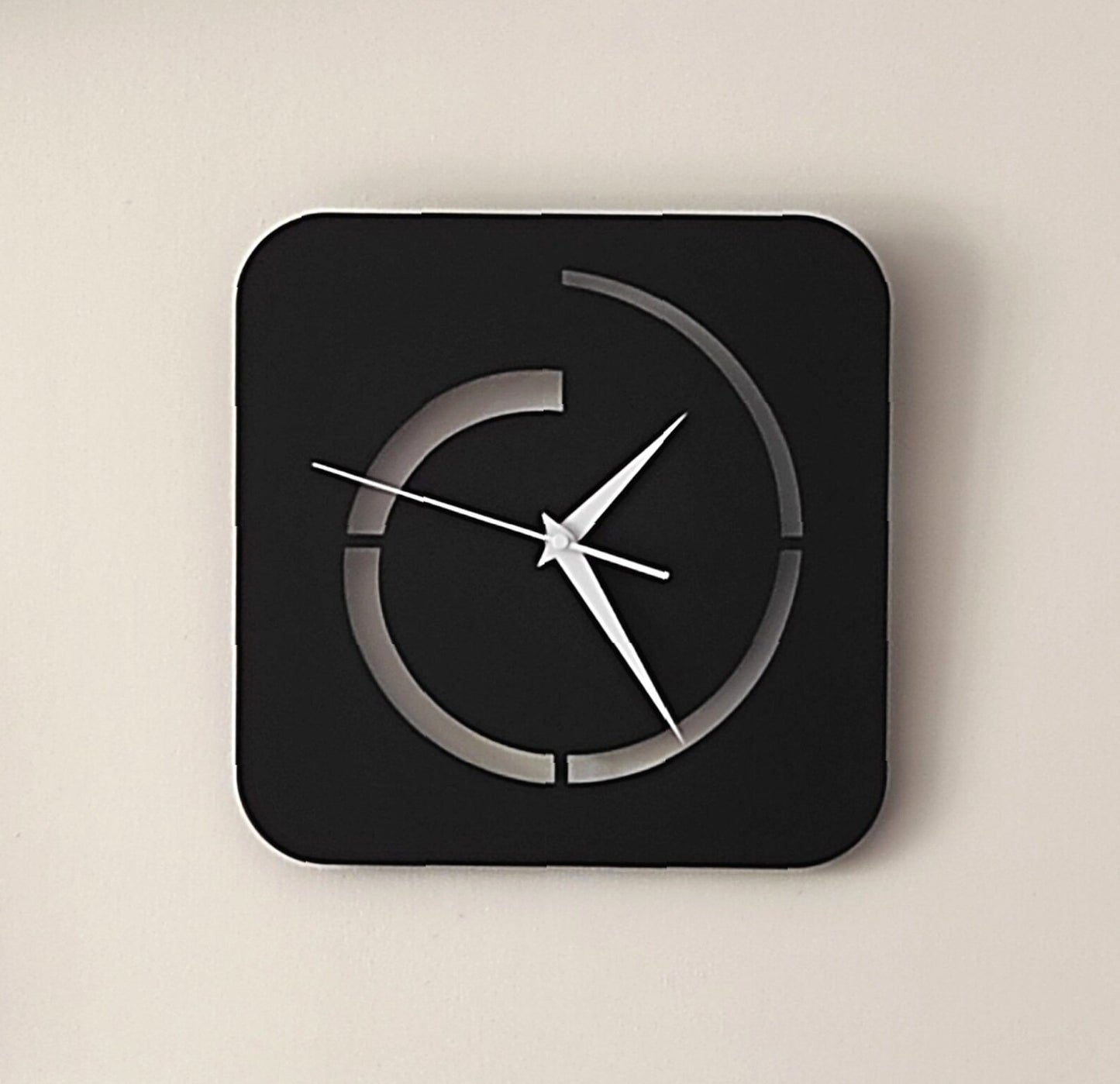 Square Modern Wall Clock - Minimalist Black Design with Broken Circle Pattern